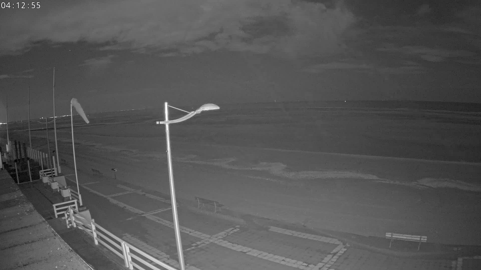 Plage de Houlgate Beach Live Cam - Lisieux, Calvados, Normandie, France