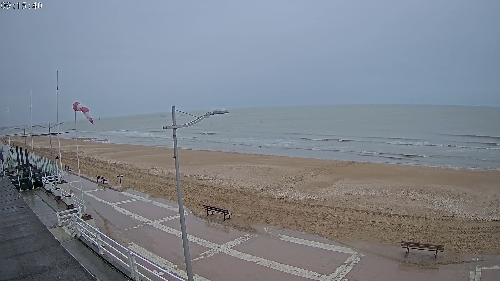 Plage de Houlgate Beach Live Cam - Lisieux, Calvados, Normandie, France
