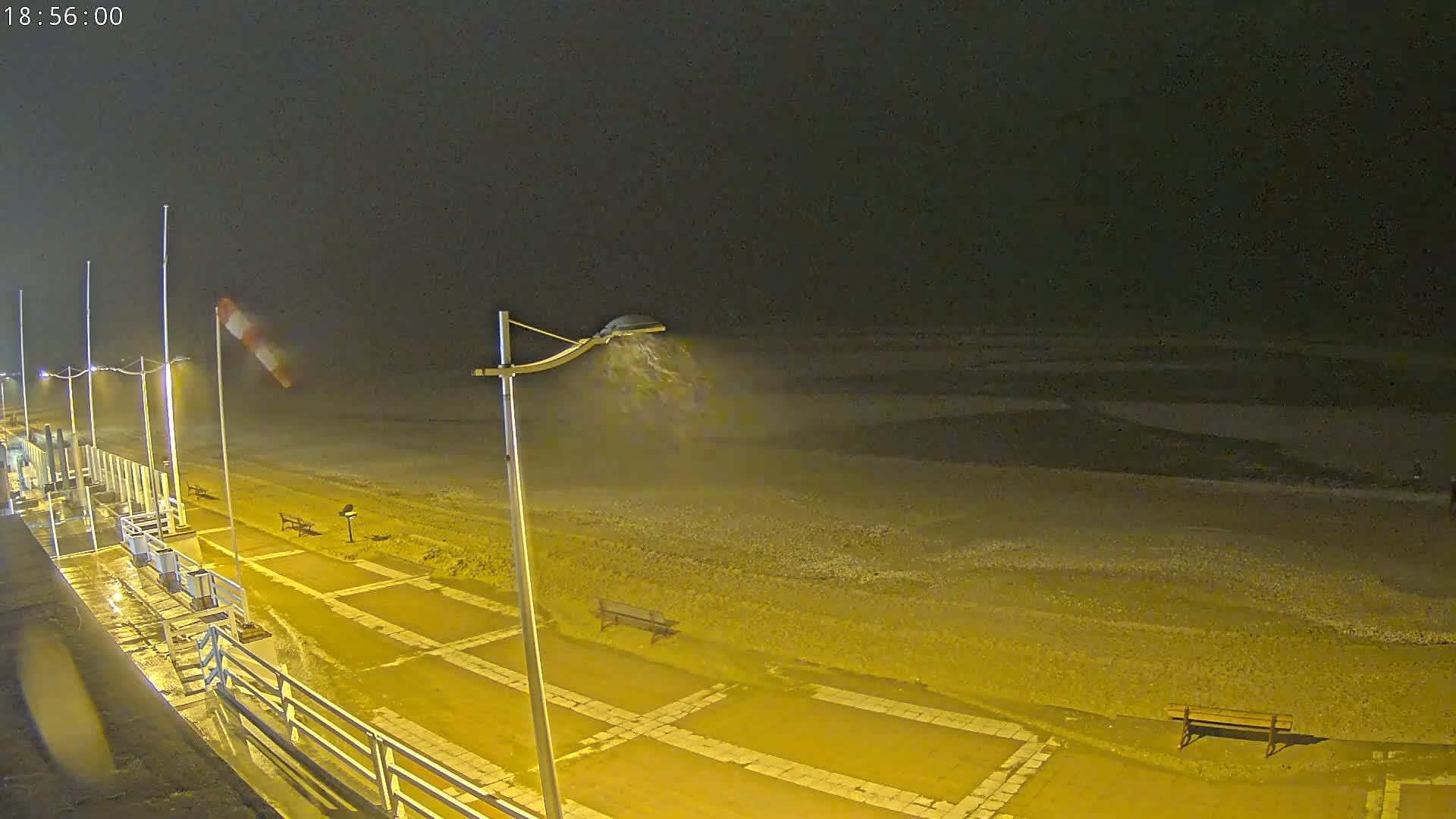 Plage de Houlgate Beach Live Cam - Lisieux, Calvados, Normandie, France