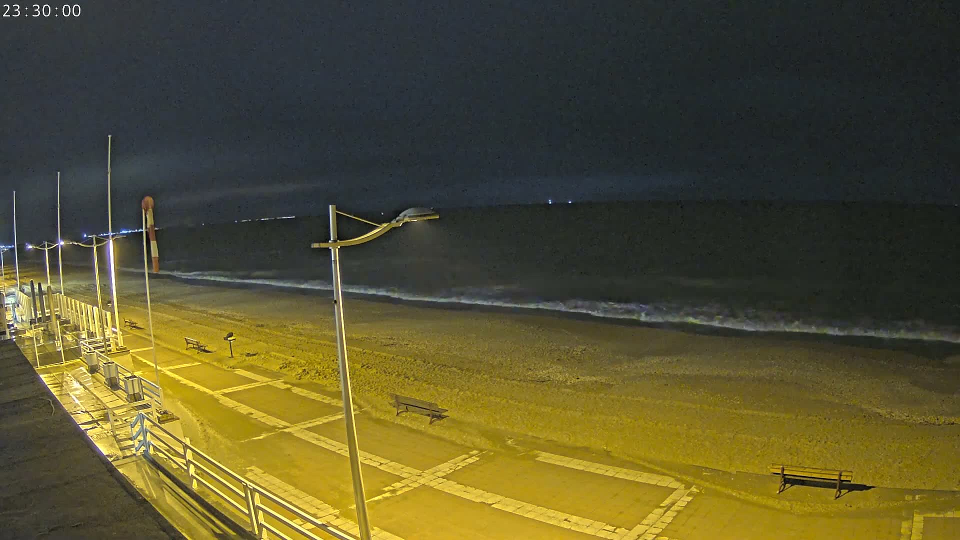 Plage de Houlgate Beach Live Cam - Lisieux, Calvados, Normandie, France