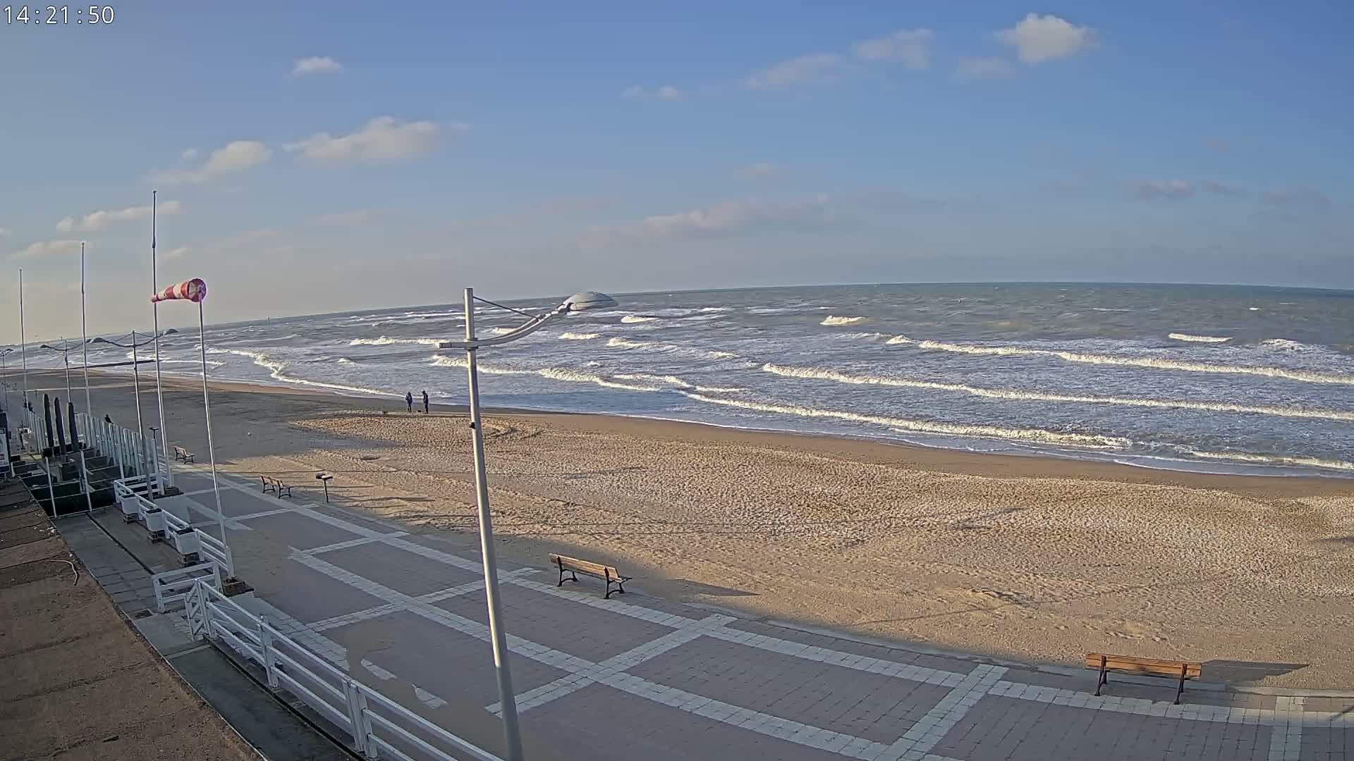 Plage de Houlgate Beach Live Cam - Lisieux, Calvados, Normandie, France