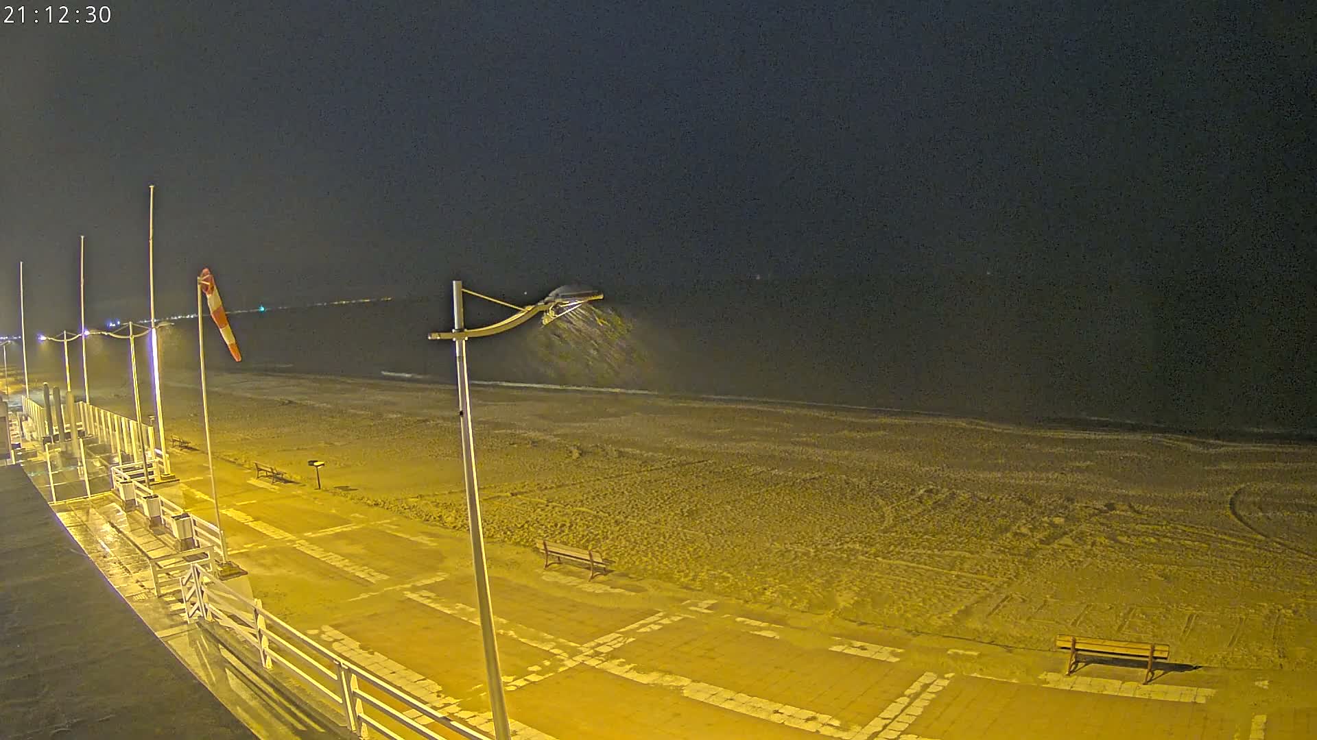 Plage de Houlgate Beach Live Cam - Lisieux, Calvados, Normandie, France