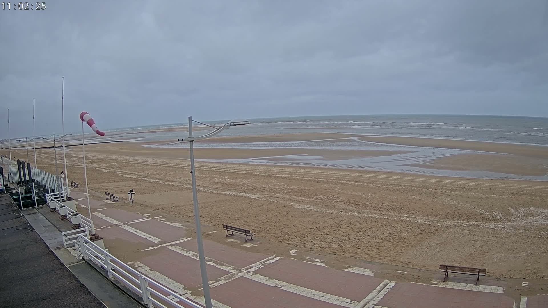 Plage de Houlgate Beach Live Cam - Lisieux, Calvados, Normandie, France