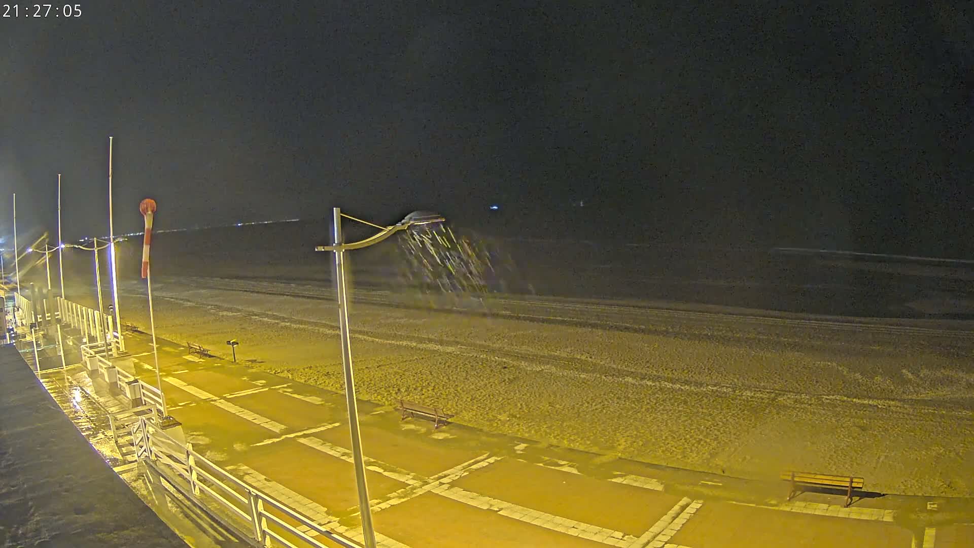 Plage de Houlgate Beach Live Cam - Lisieux, Calvados, Normandie, France