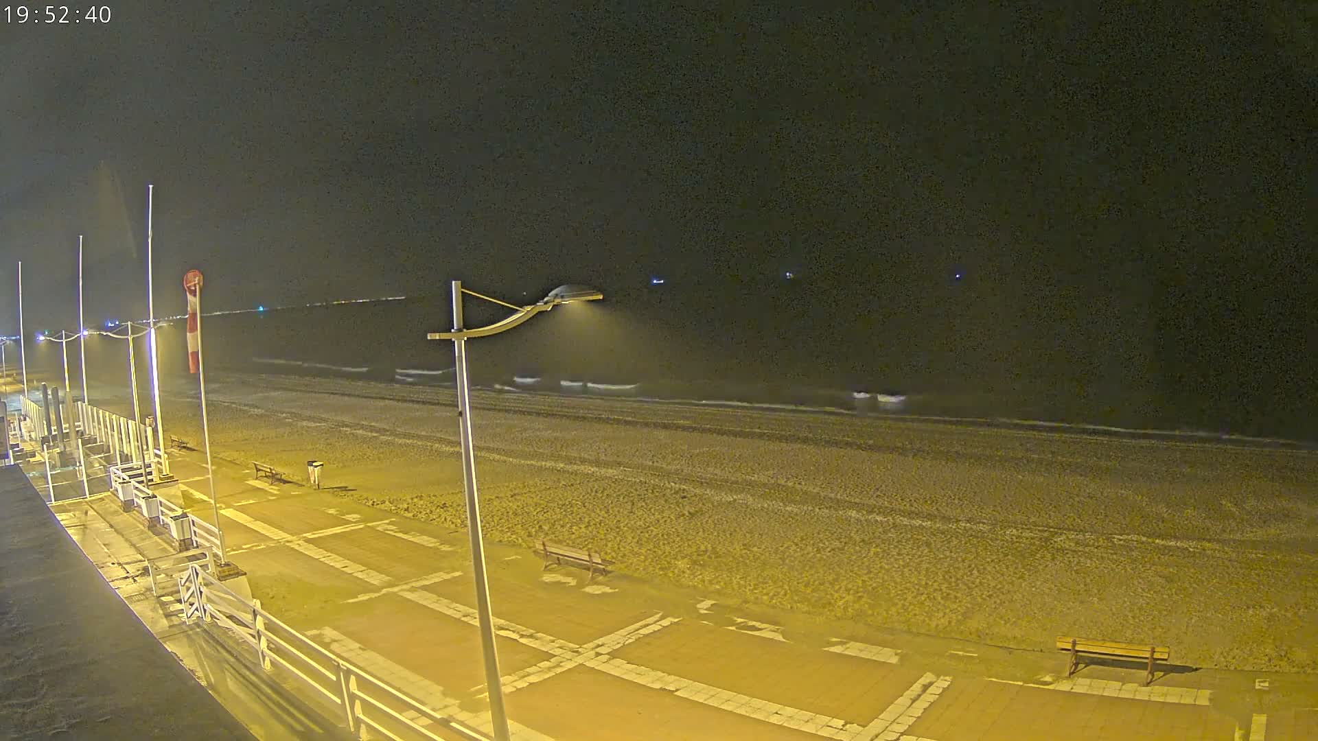 Plage de Houlgate Beach Live Cam - Lisieux, Calvados, Normandie, France