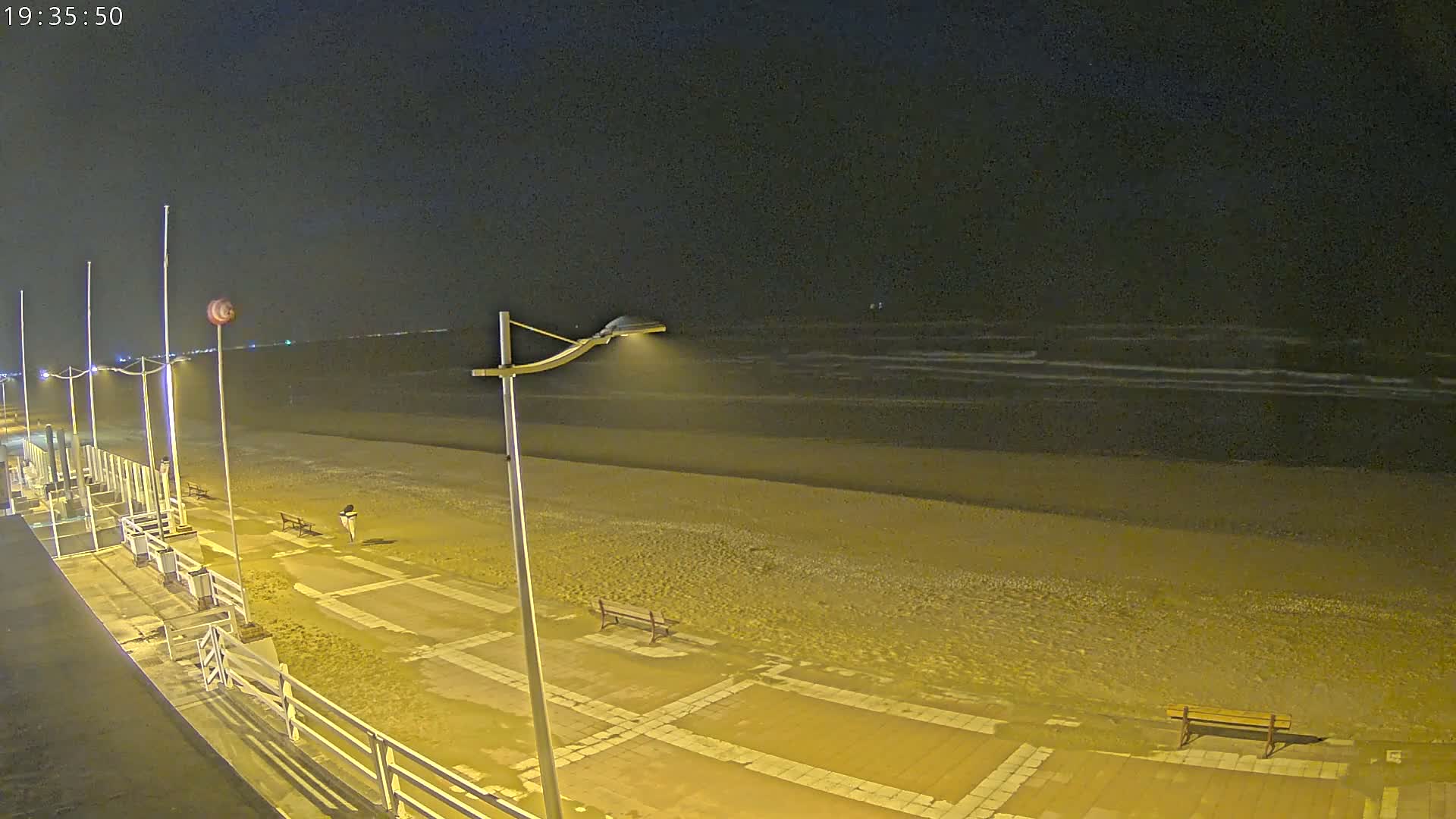 Plage de Houlgate Beach Live Cam - Lisieux, Calvados, Normandie, France