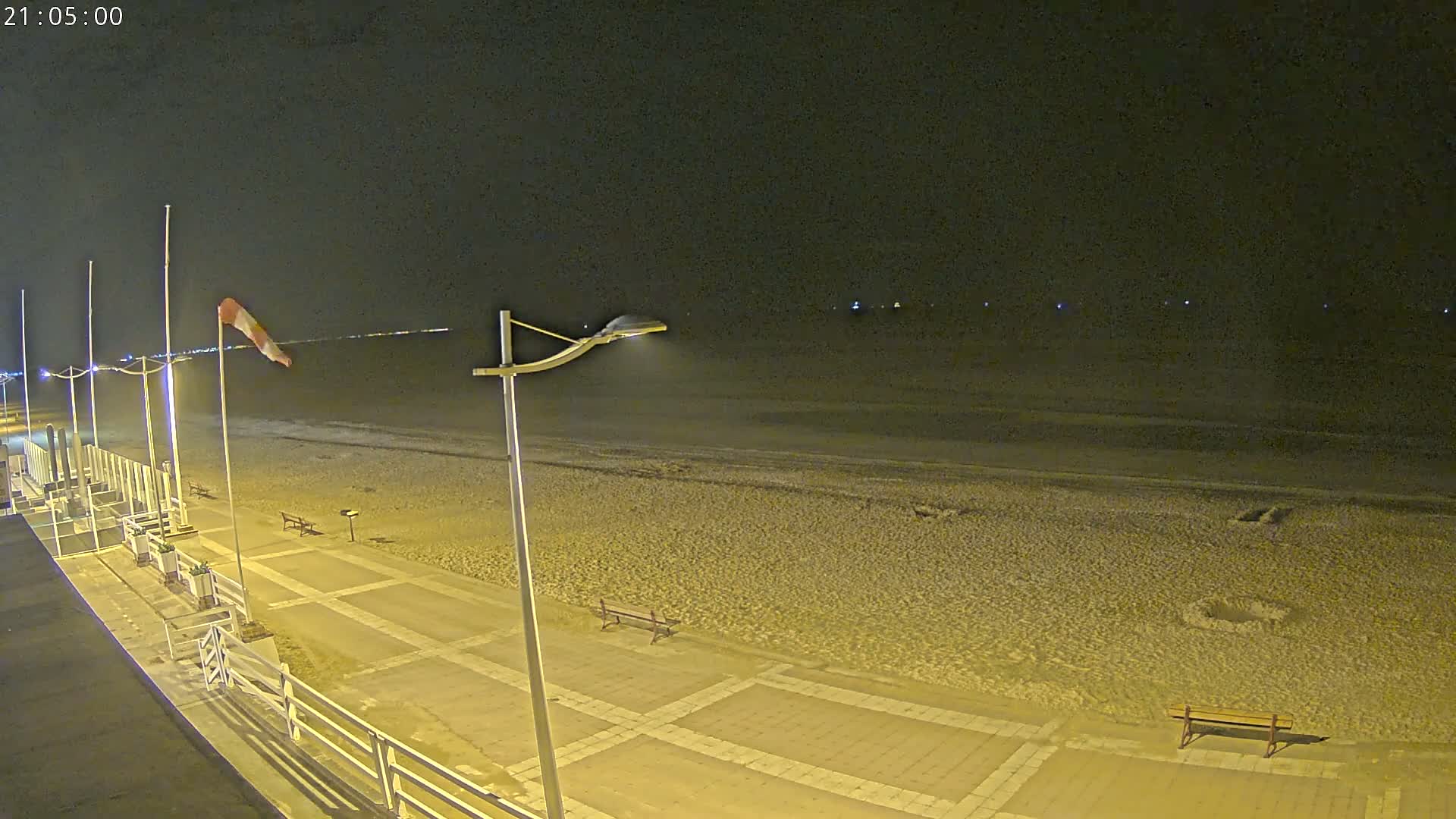 Plage de Houlgate Beach Live Cam - Lisieux, Calvados, Normandie, France