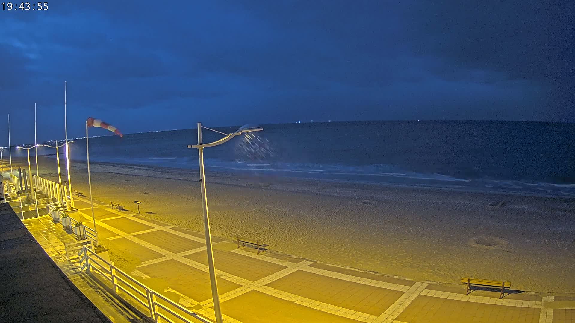 Plage de Houlgate Beach Live Cam - Lisieux, Calvados, Normandie, France