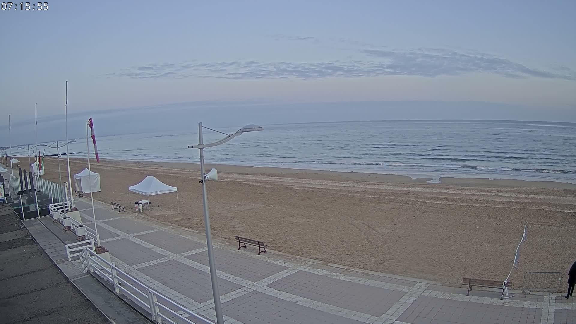 Plage de Houlgate Beach Live Cam - Lisieux, Calvados, Normandie, France