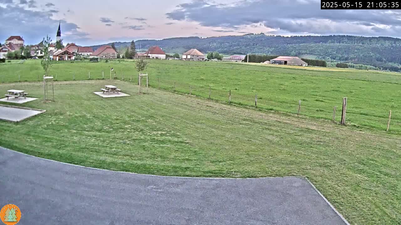 Arc-sous-Cicon Village Live Cam - Pontarlier, Doubs, Bourgogne-Franche-Comte, France