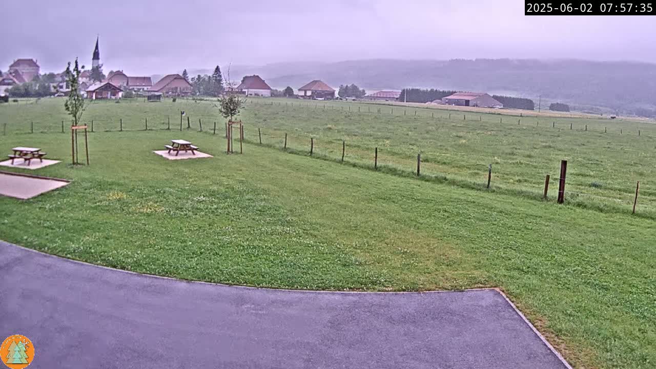 Arc-sous-Cicon Village Live Cam - Pontarlier, Doubs, Bourgogne-Franche-Comte, France