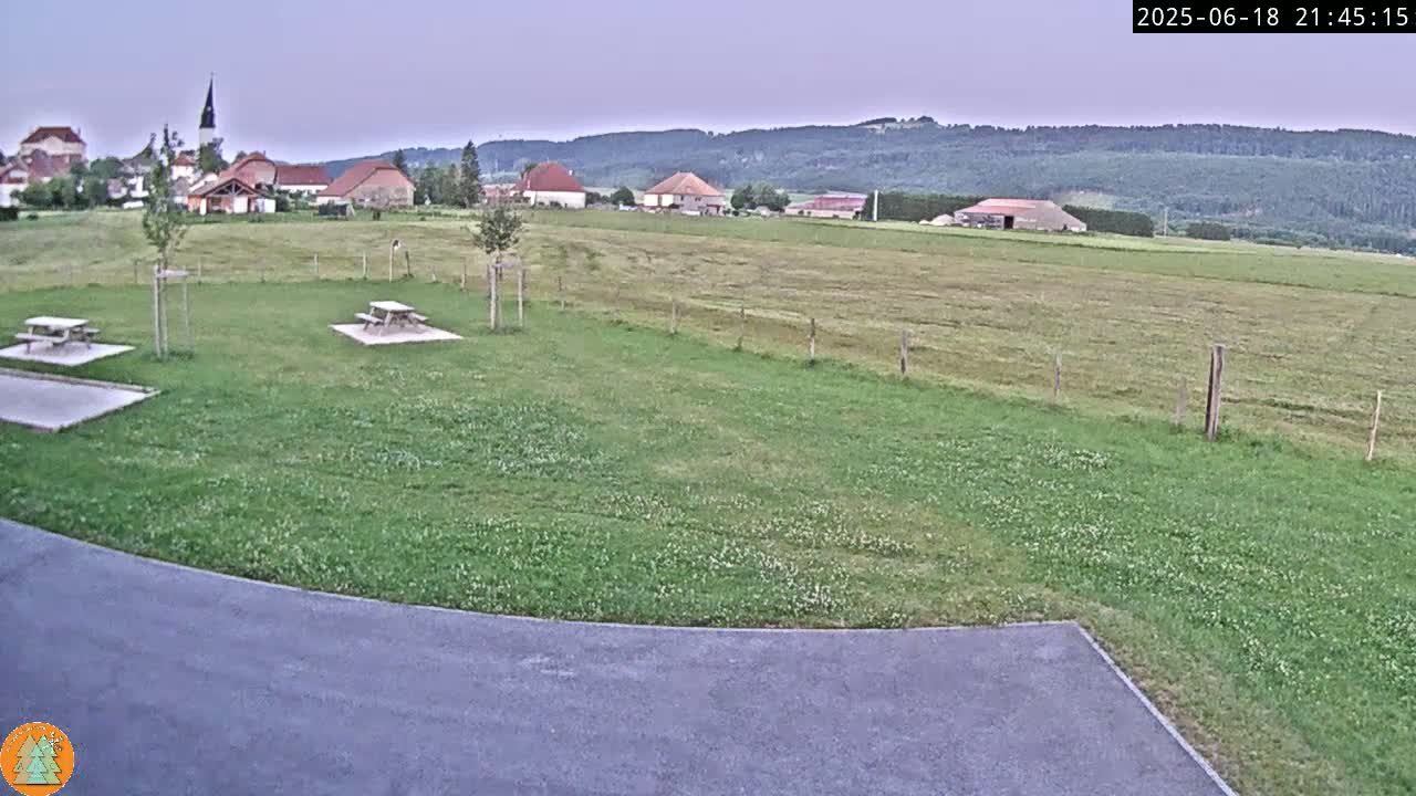 Arc-sous-Cicon Village Live Cam - Pontarlier, Doubs, Bourgogne-Franche-Comte, France
