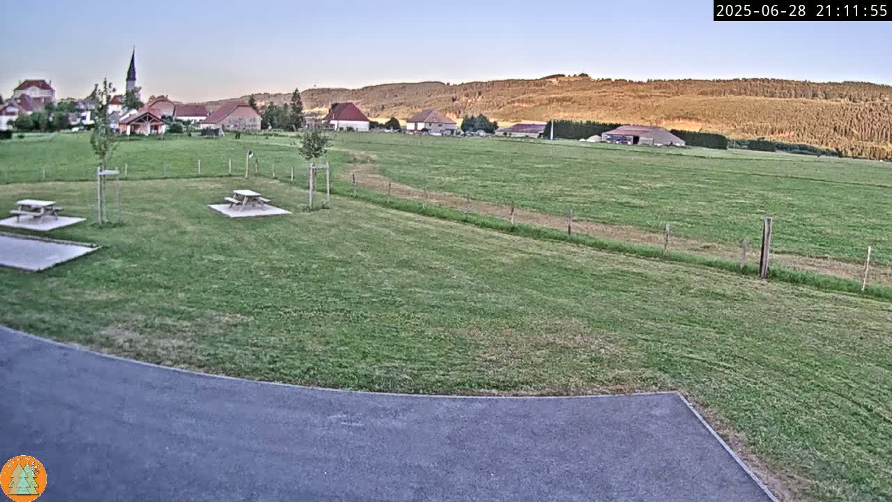 Arc-sous-Cicon Village Live Cam - Pontarlier, Doubs, Bourgogne-Franche-Comte, France