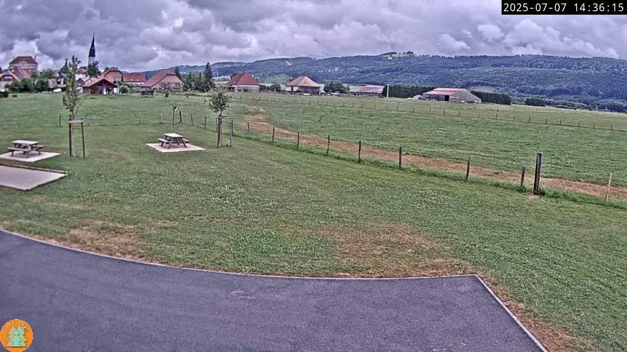 Arc-sous-Cicon Village Live Cam - Pontarlier, Doubs, Bourgogne-Franche-Comte, France