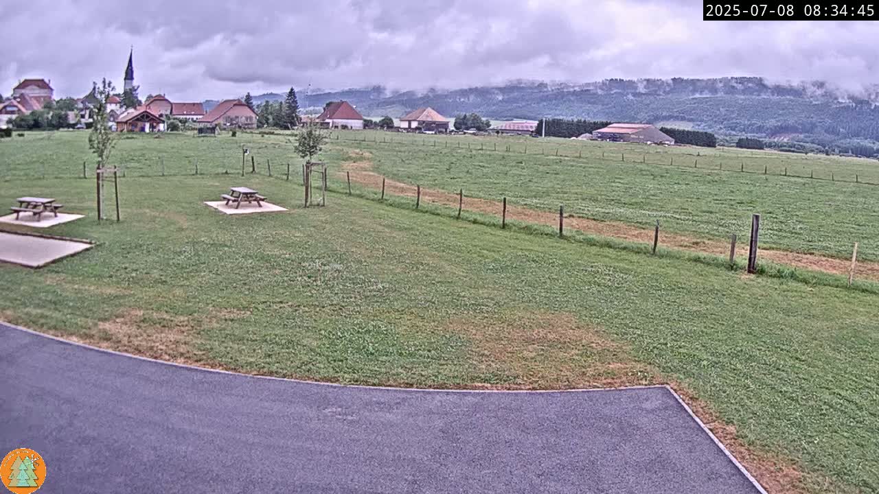 Arc-sous-Cicon Village Live Cam - Pontarlier, Doubs, Bourgogne-Franche-Comte, France
