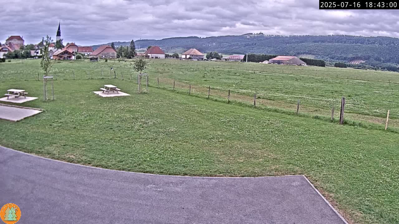 Arc-sous-Cicon Village Live Cam - Pontarlier, Doubs, Bourgogne-Franche-Comte, France