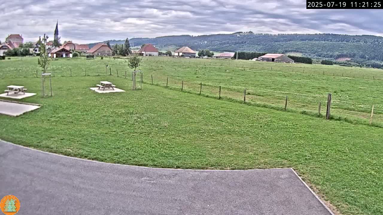 Arc-sous-Cicon Village Live Cam - Pontarlier, Doubs, Bourgogne-Franche-Comte, France