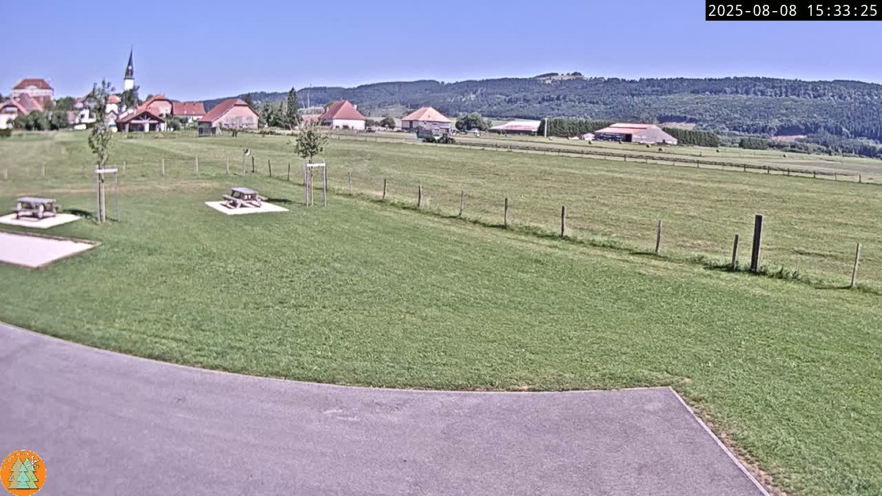 Arc-sous-Cicon Village Live Cam - Pontarlier, Doubs, Bourgogne-Franche-Comte, France