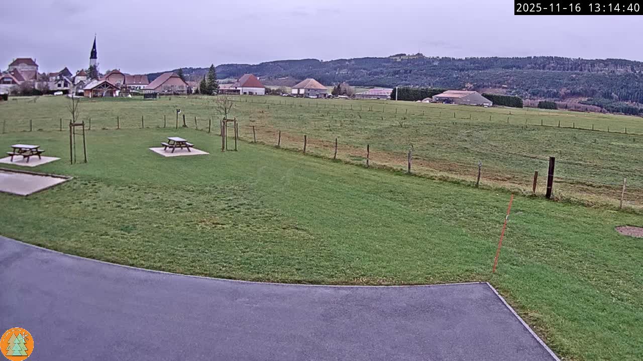 Arc-sous-Cicon Village Live Cam - Pontarlier, Doubs, Bourgogne-Franche-Comte, France