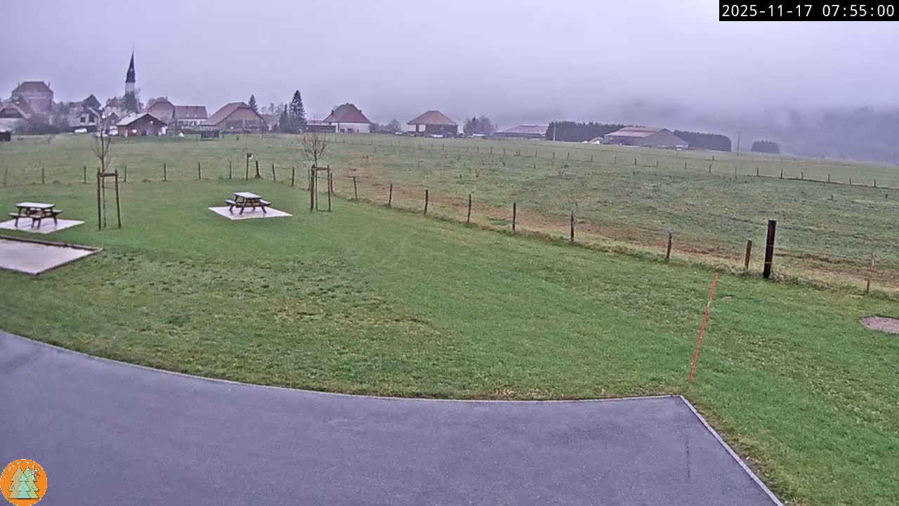 Arc-sous-Cicon Village Live Cam - Pontarlier, Doubs, Bourgogne-Franche-Comte, France