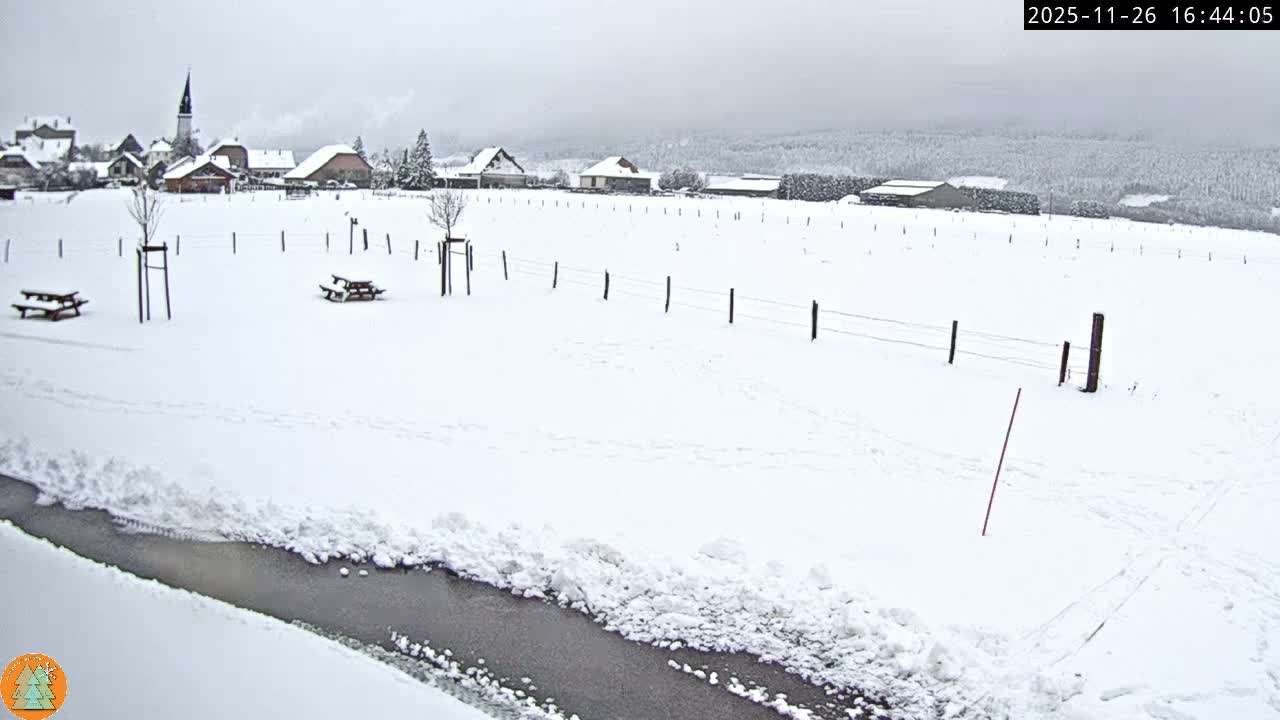 Arc-sous-Cicon Village Live Cam - Pontarlier, Doubs, Bourgogne-Franche-Comte, France