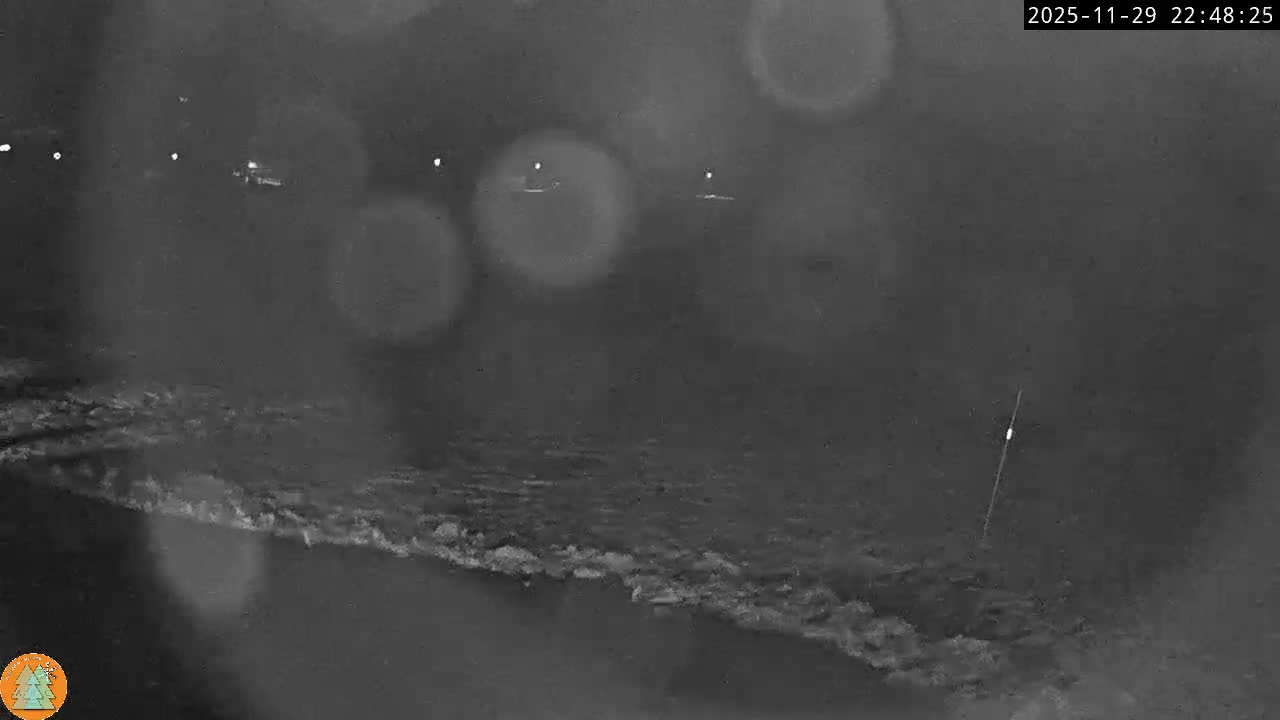 Arc-sous-Cicon Village Live Cam - Pontarlier, Doubs, Bourgogne-Franche-Comte, France