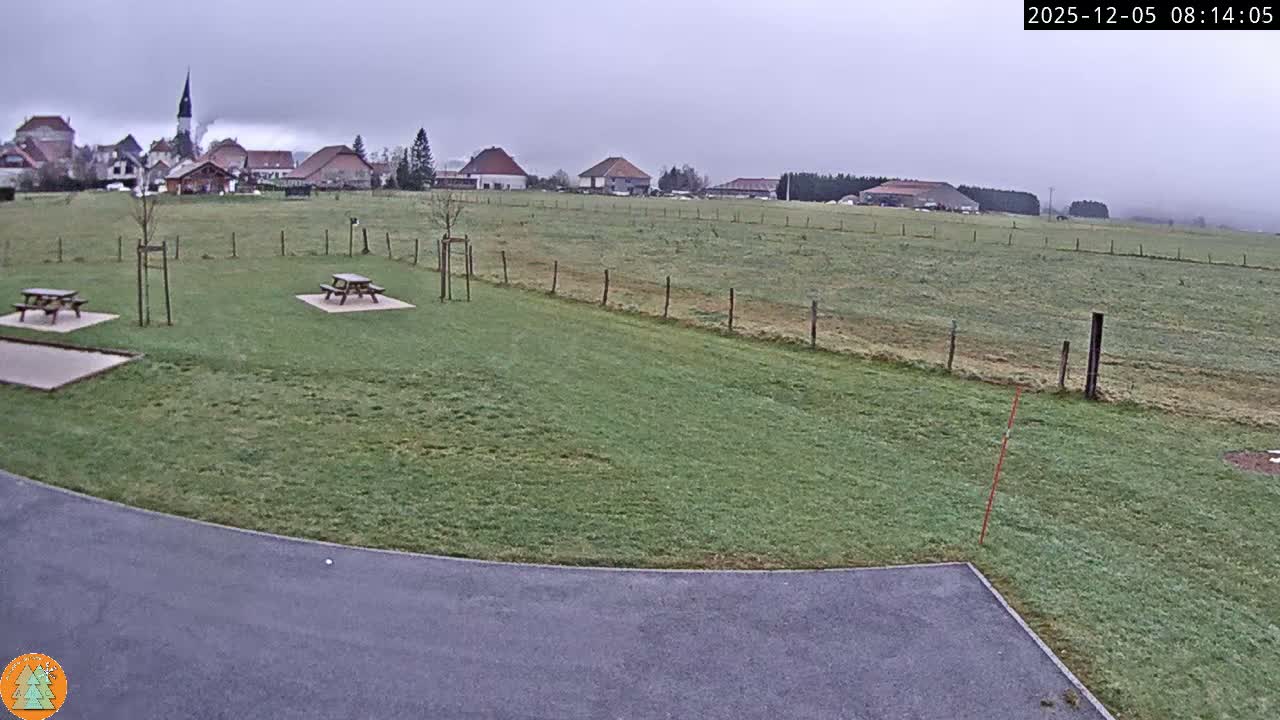 Arc-sous-Cicon Village Live Cam - Pontarlier, Doubs, Bourgogne-Franche-Comte, France