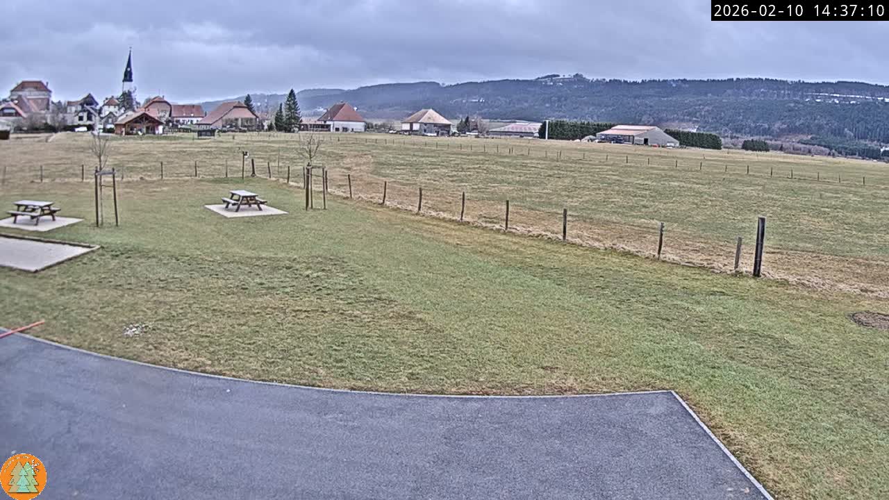 Arc-sous-Cicon Village Live Cam - Pontarlier, Doubs, Bourgogne-Franche-Comte, France