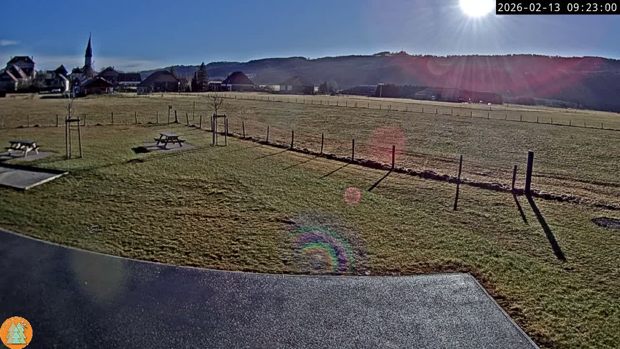 Arc-sous-Cicon Village Live Cam - Pontarlier, Doubs, Bourgogne-Franche-Comte, France