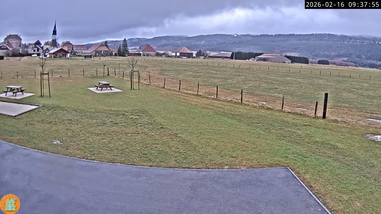 Arc-sous-Cicon Village Live Cam - Pontarlier, Doubs, Bourgogne-Franche-Comte, France