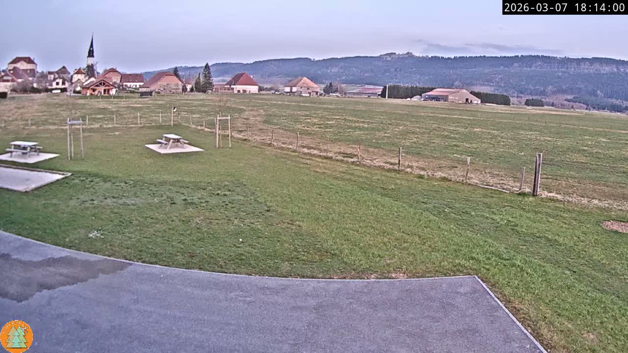 Arc-sous-Cicon Village Live Cam - Pontarlier, Doubs, Bourgogne-Franche-Comte, France