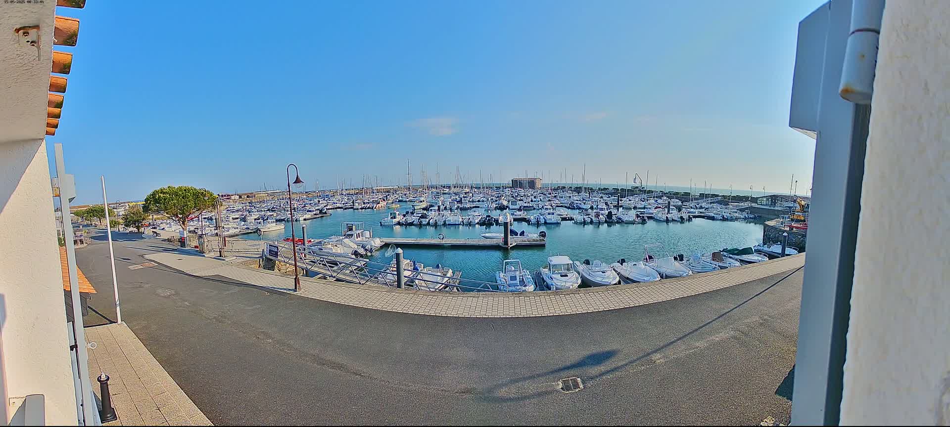Noirmoutier, L'Herbaudiere Marine Live Cam - Les Sables-d'Olonne, Vendee, Pays de la Loire, France