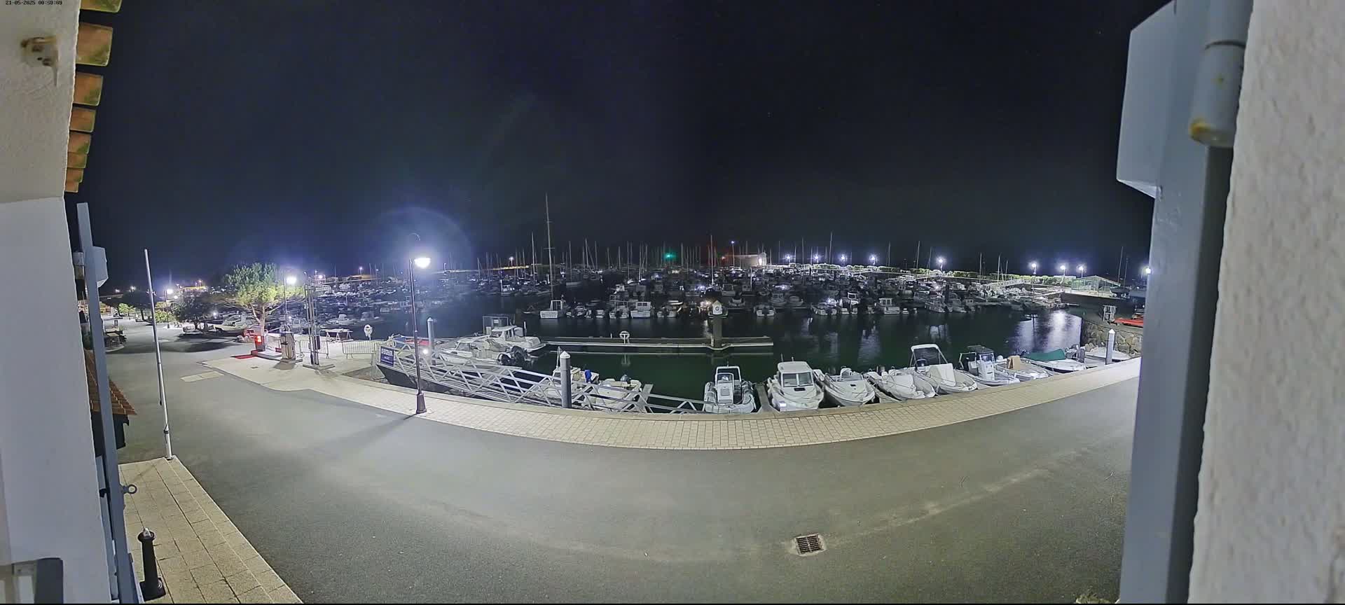 Noirmoutier, L'Herbaudiere Marine Live Cam - Les Sables-d'Olonne, Vendee, Pays de la Loire, France