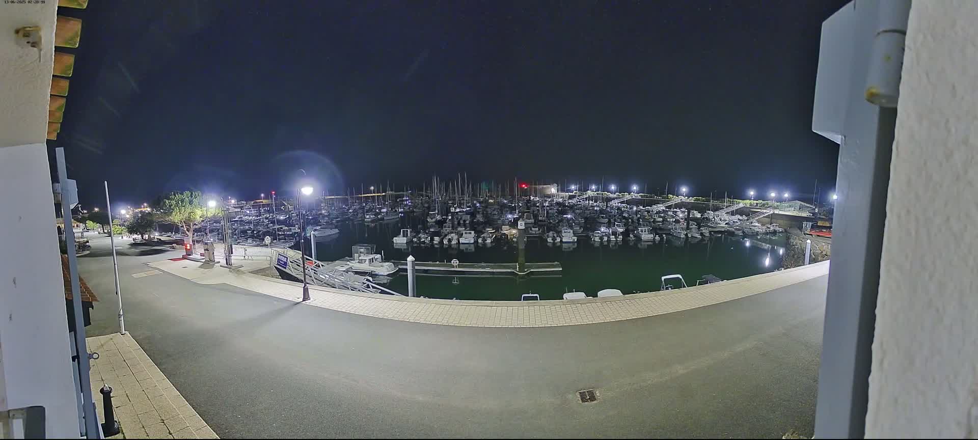 Noirmoutier, L'Herbaudiere Marine Live Cam - Les Sables-d'Olonne, Vendee, Pays de la Loire, France