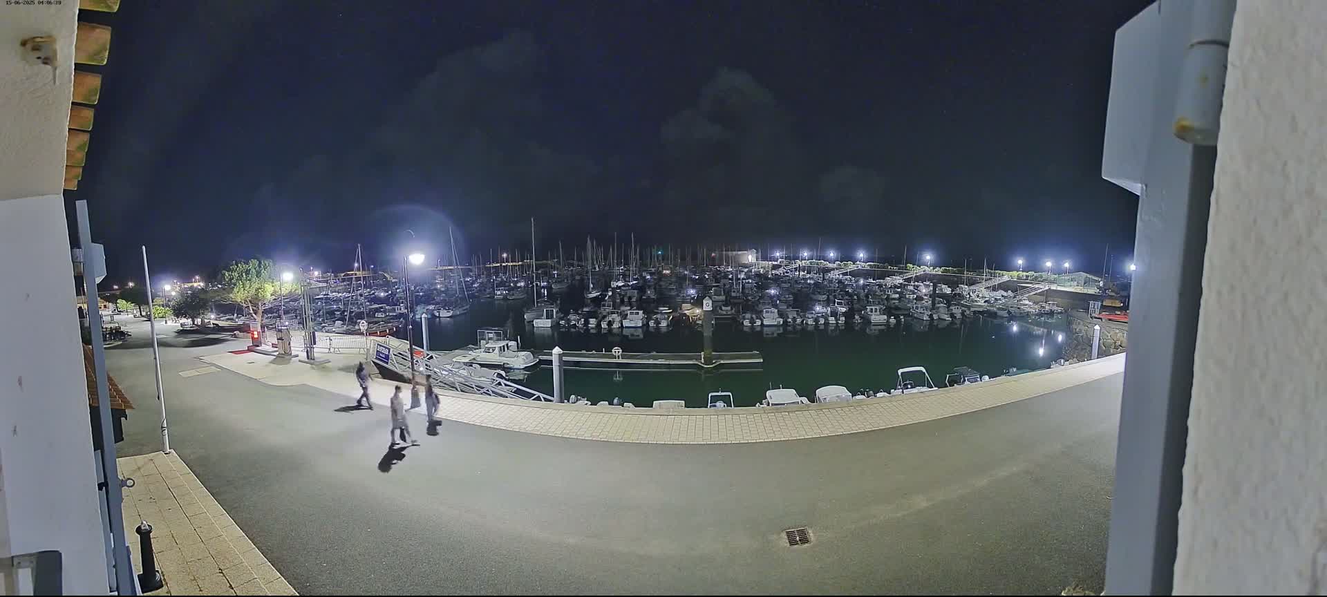 Noirmoutier, L'Herbaudiere Marine Live Cam - Les Sables-d'Olonne, Vendee, Pays de la Loire, France