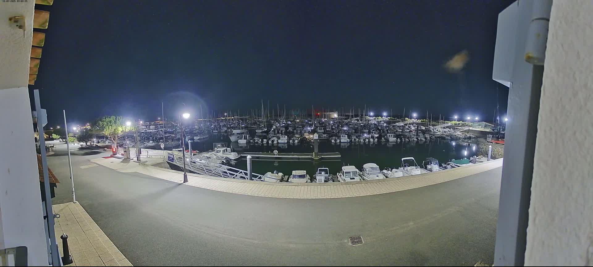 Noirmoutier, L'Herbaudiere Marine Live Cam - Les Sables-d'Olonne, Vendee, Pays de la Loire, France