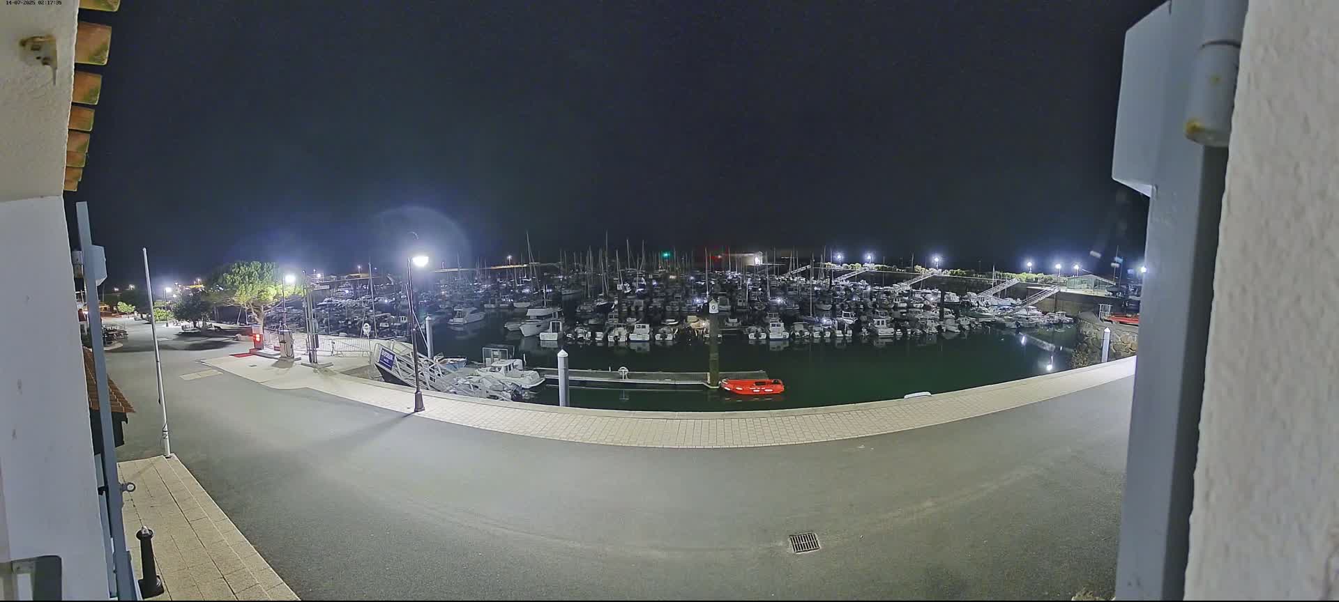 Noirmoutier, L'Herbaudiere Marine Live Cam - Les Sables-d'Olonne, Vendee, Pays de la Loire, France