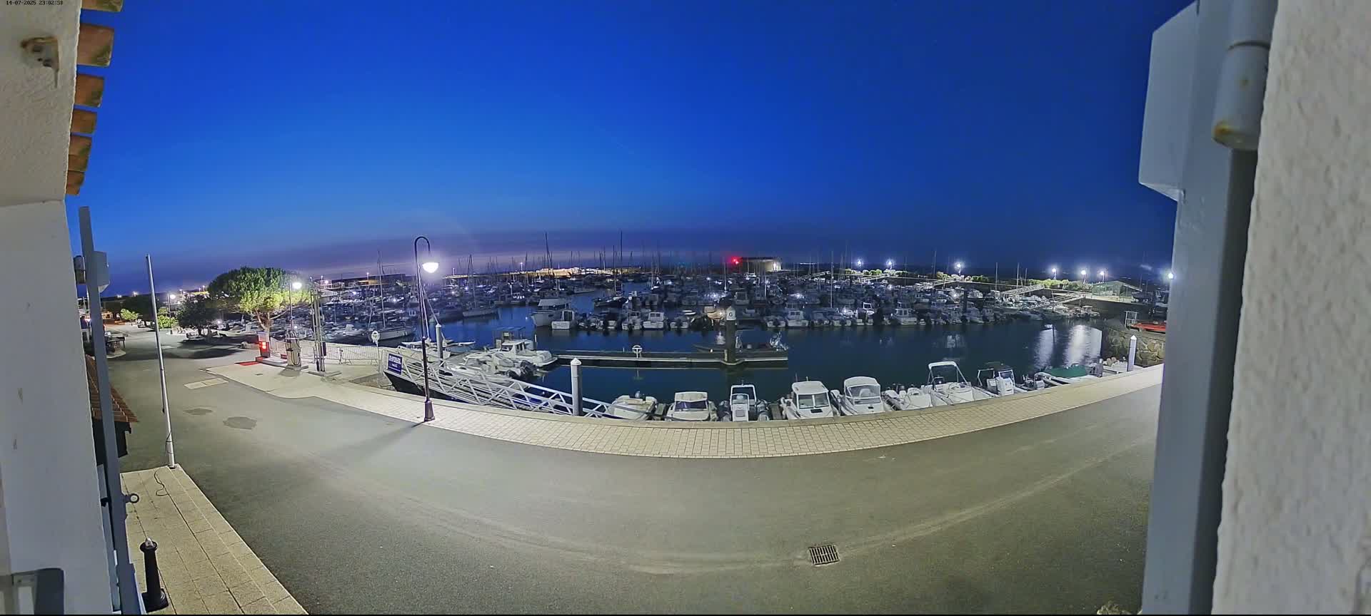 Noirmoutier, L'Herbaudiere Marine Live Cam - Les Sables-d'Olonne, Vendee, Pays de la Loire, France