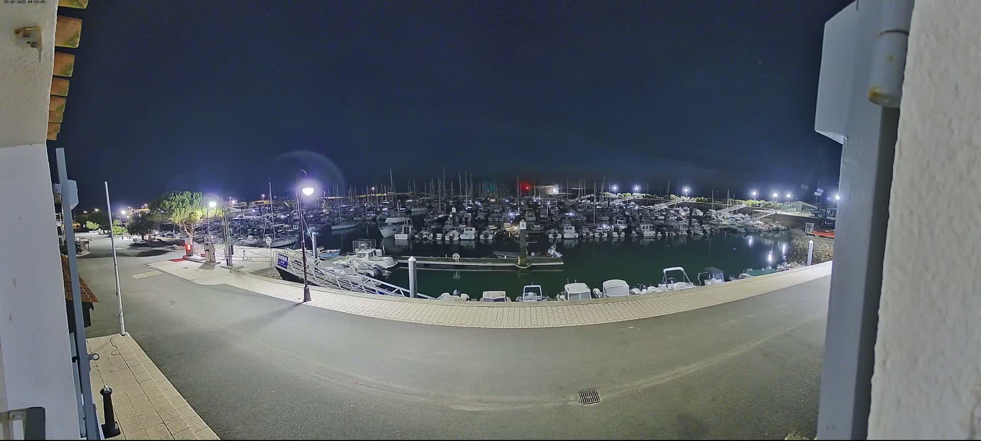 Noirmoutier, L'Herbaudiere Marine Live Cam - Les Sables-d'Olonne, Vendee, Pays de la Loire, France