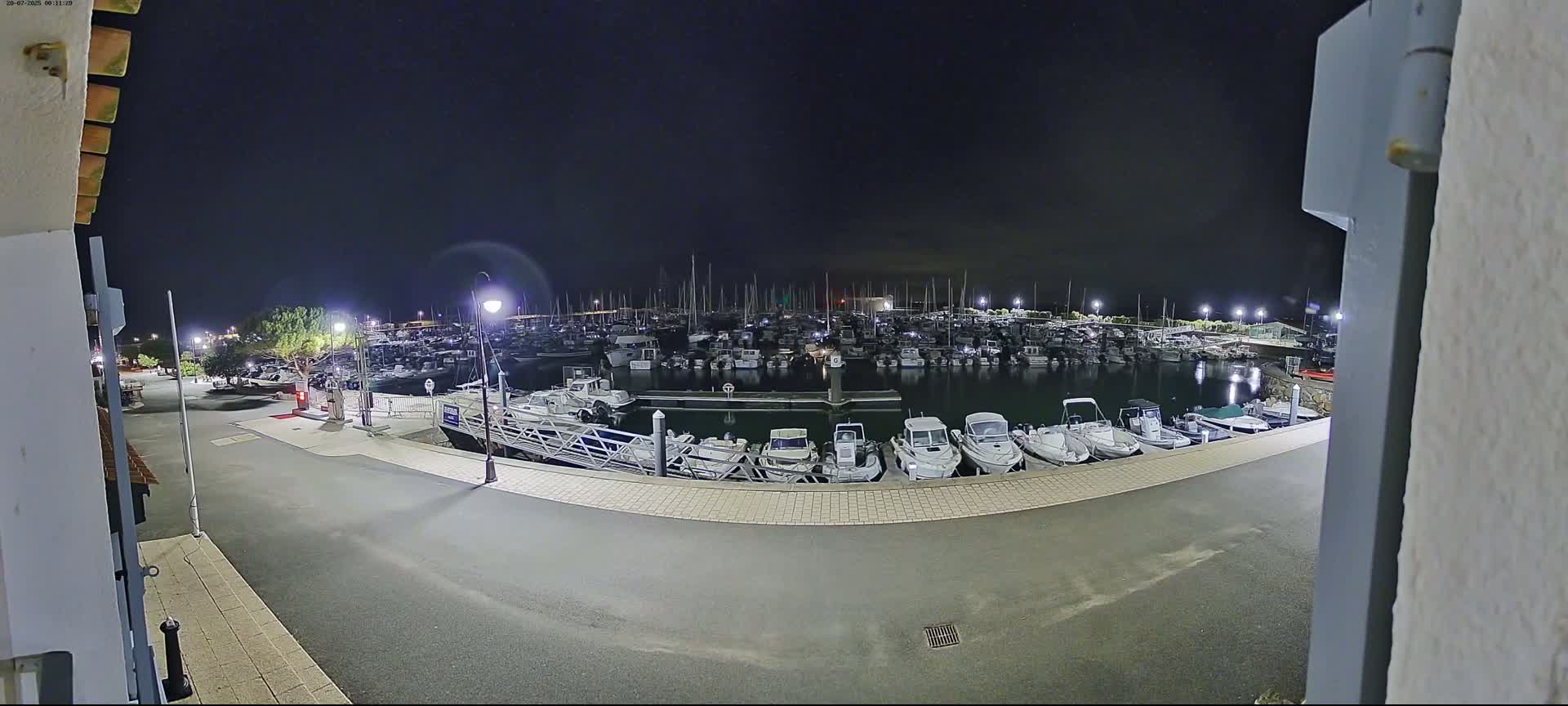 Noirmoutier, L'Herbaudiere Marine Live Cam - Les Sables-d'Olonne, Vendee, Pays de la Loire, France
