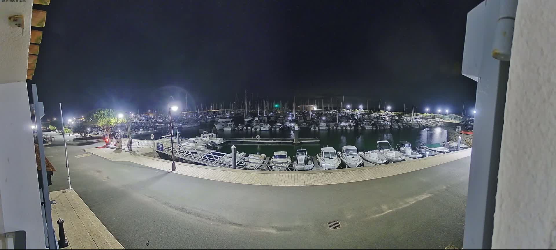 Noirmoutier, L'Herbaudiere Marine Live Cam - Les Sables-d'Olonne, Vendee, Pays de la Loire, France