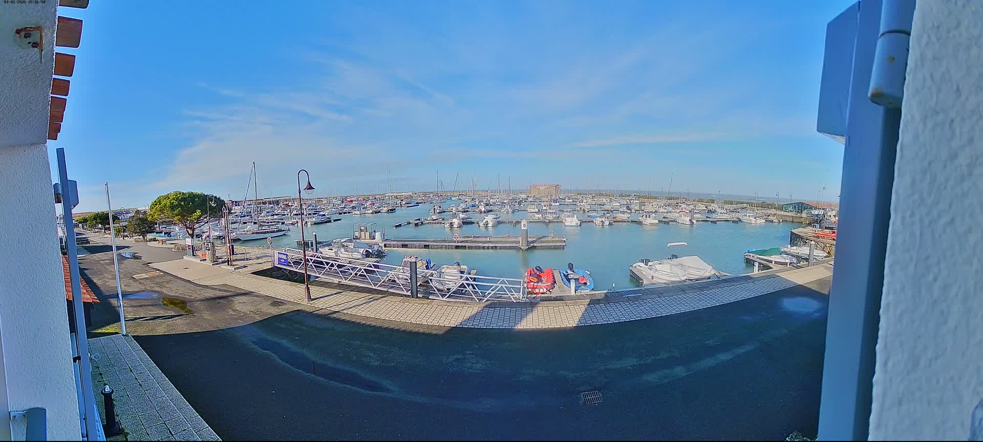 Noirmoutier, L'Herbaudiere Marine Live Cam - Les Sables-d'Olonne, Vendee, Pays de la Loire, France