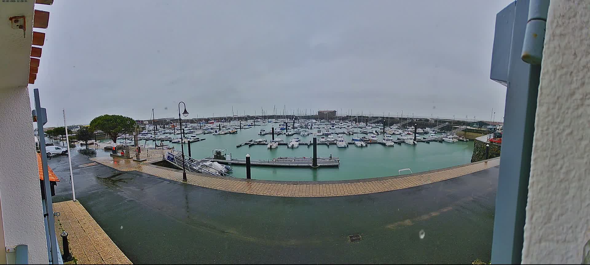 Noirmoutier, L'Herbaudiere Marine Live Cam - Les Sables-d'Olonne, Vendee, Pays de la Loire, France
