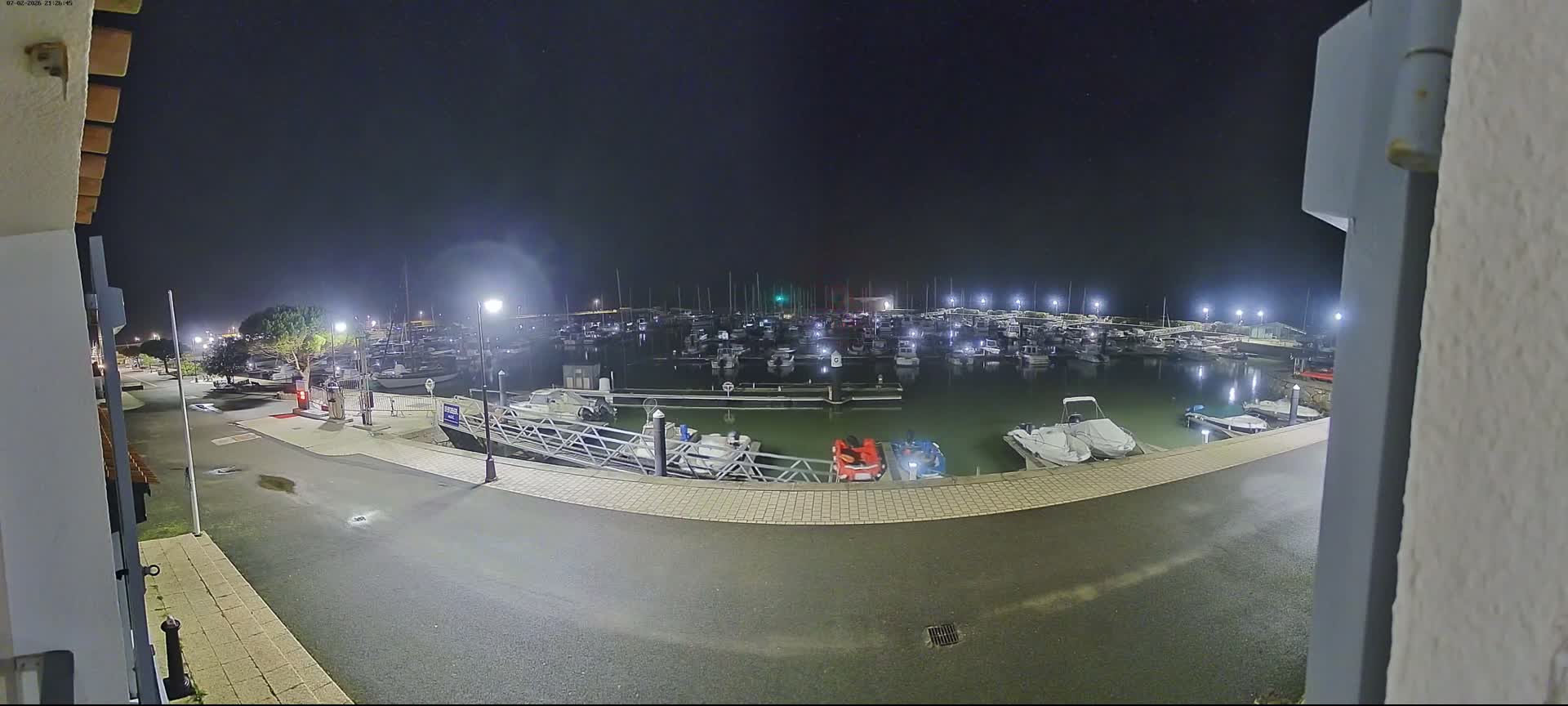 Noirmoutier, L'Herbaudiere Marine Live Cam - Les Sables-d'Olonne, Vendee, Pays de la Loire, France