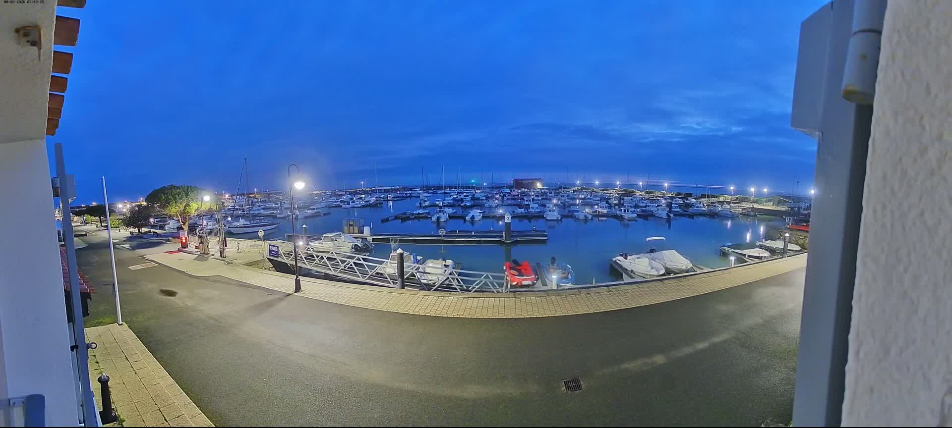 Noirmoutier, L'Herbaudiere Marine Live Cam - Les Sables-d'Olonne, Vendee, Pays de la Loire, France