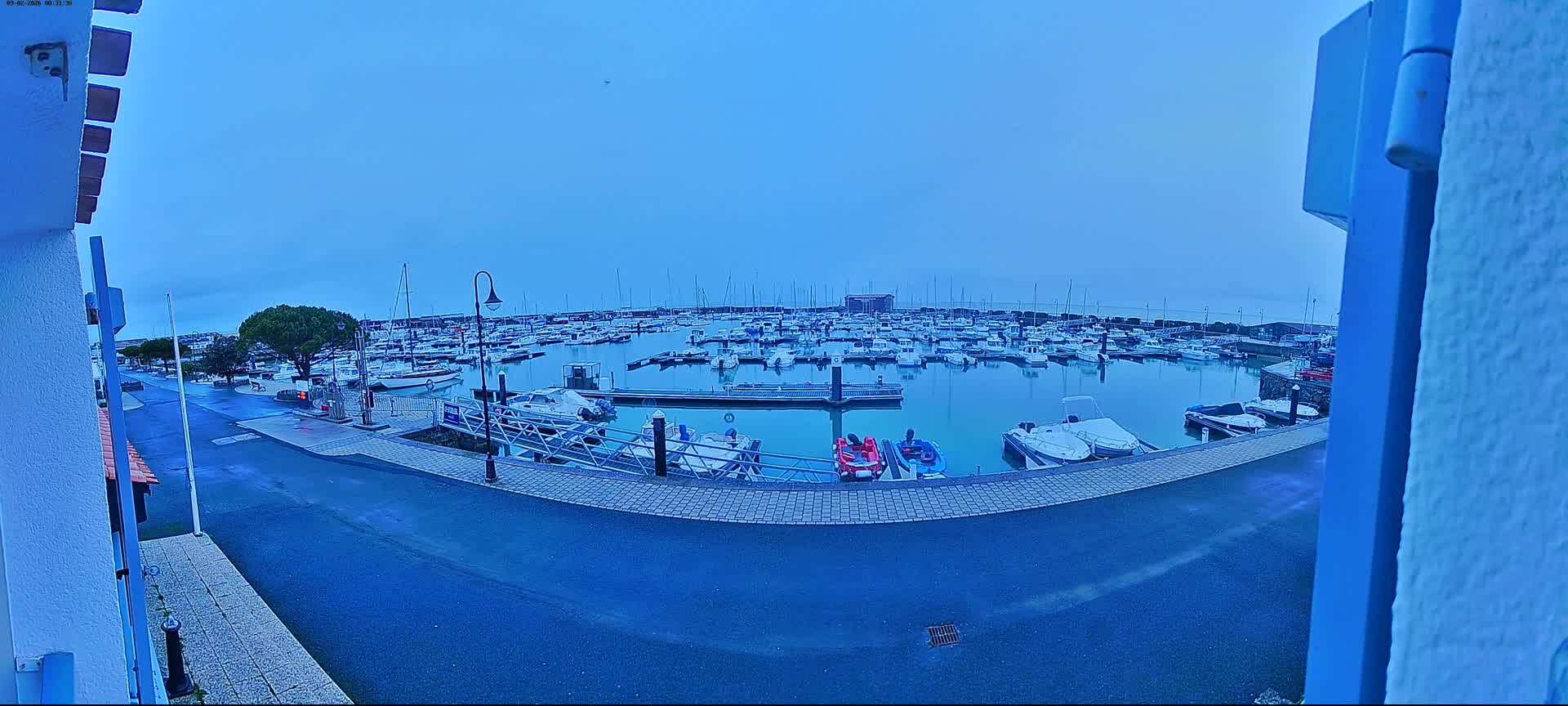 Noirmoutier, L'Herbaudiere Marine Live Cam - Les Sables-d'Olonne, Vendee, Pays de la Loire, France