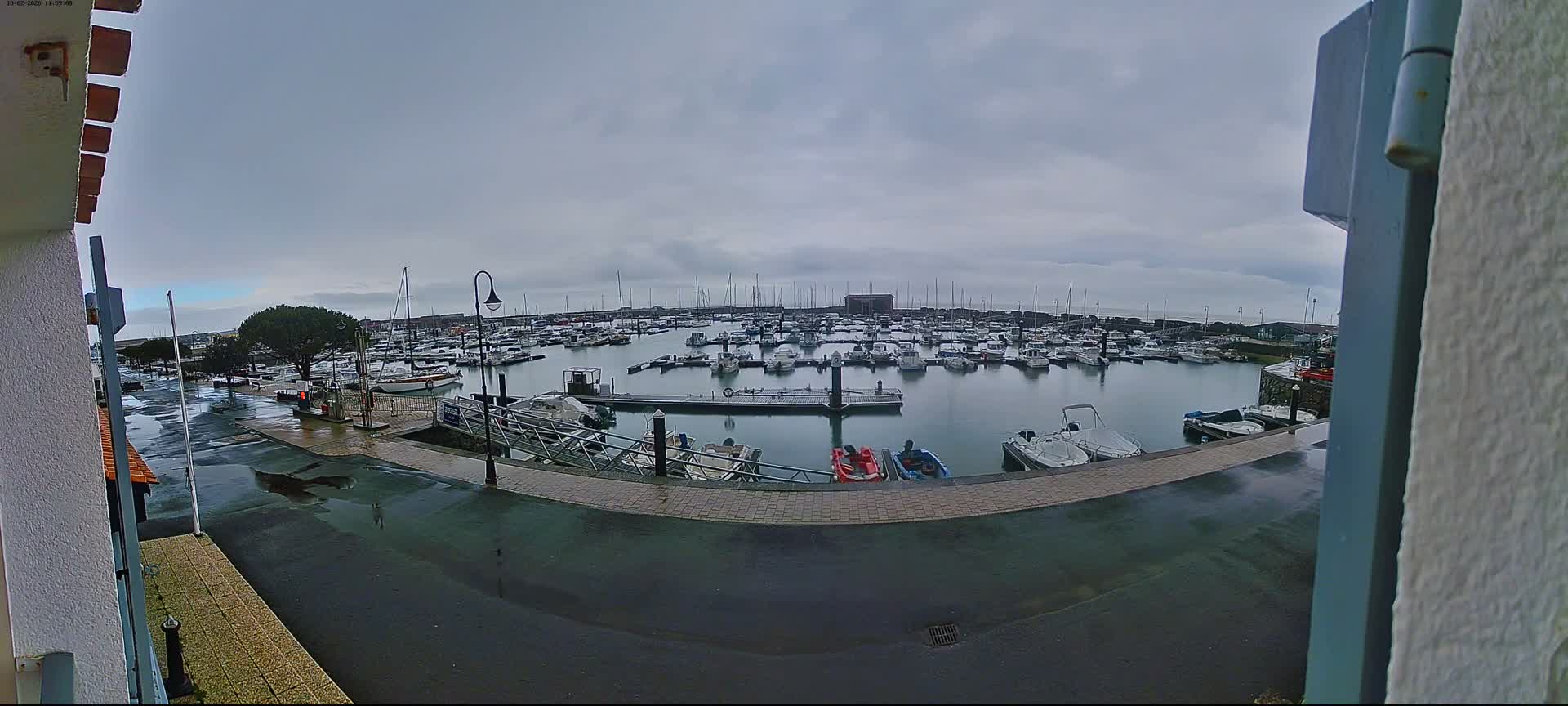 Noirmoutier, L'Herbaudiere Marine Live Cam - Les Sables-d'Olonne, Vendee, Pays de la Loire, France