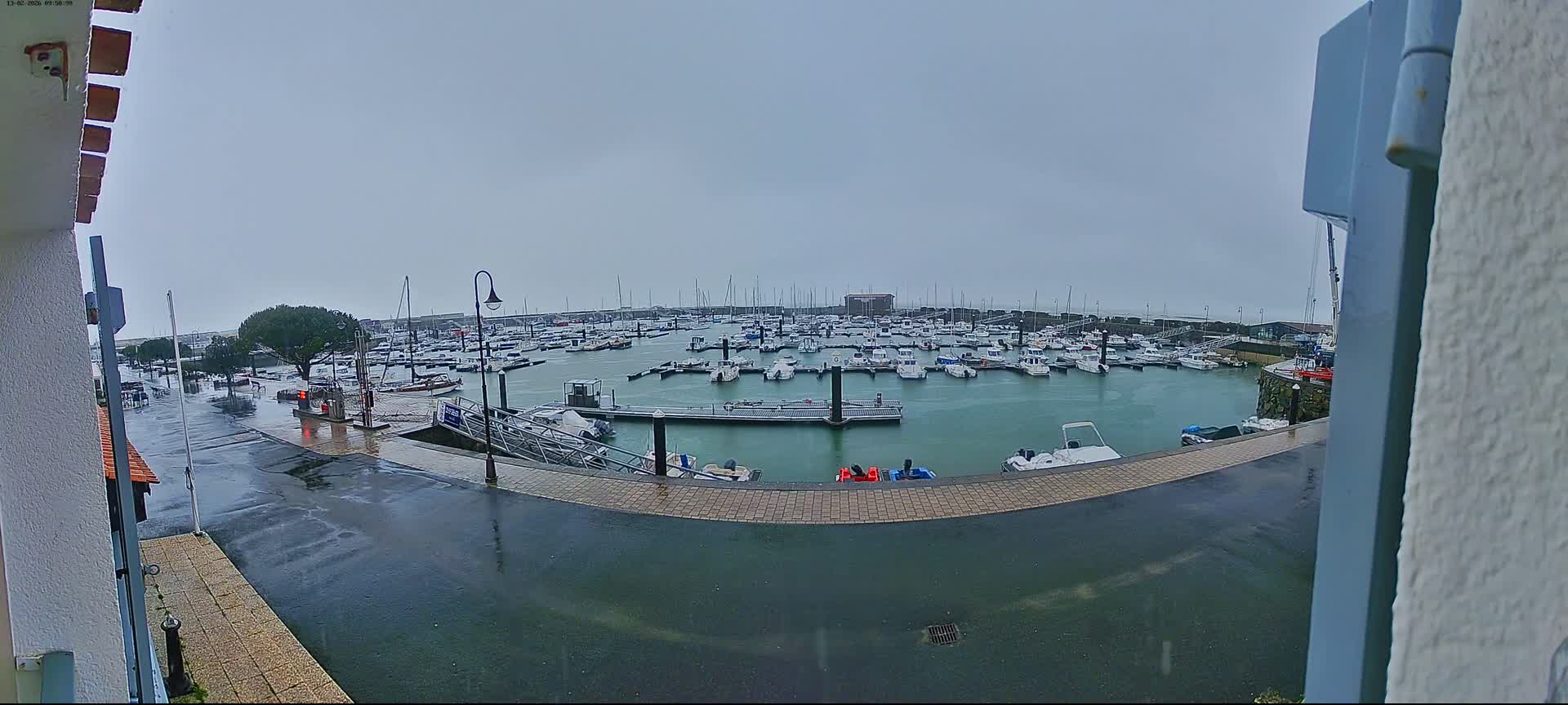 Noirmoutier, L'Herbaudiere Marine Live Cam - Les Sables-d'Olonne, Vendee, Pays de la Loire, France