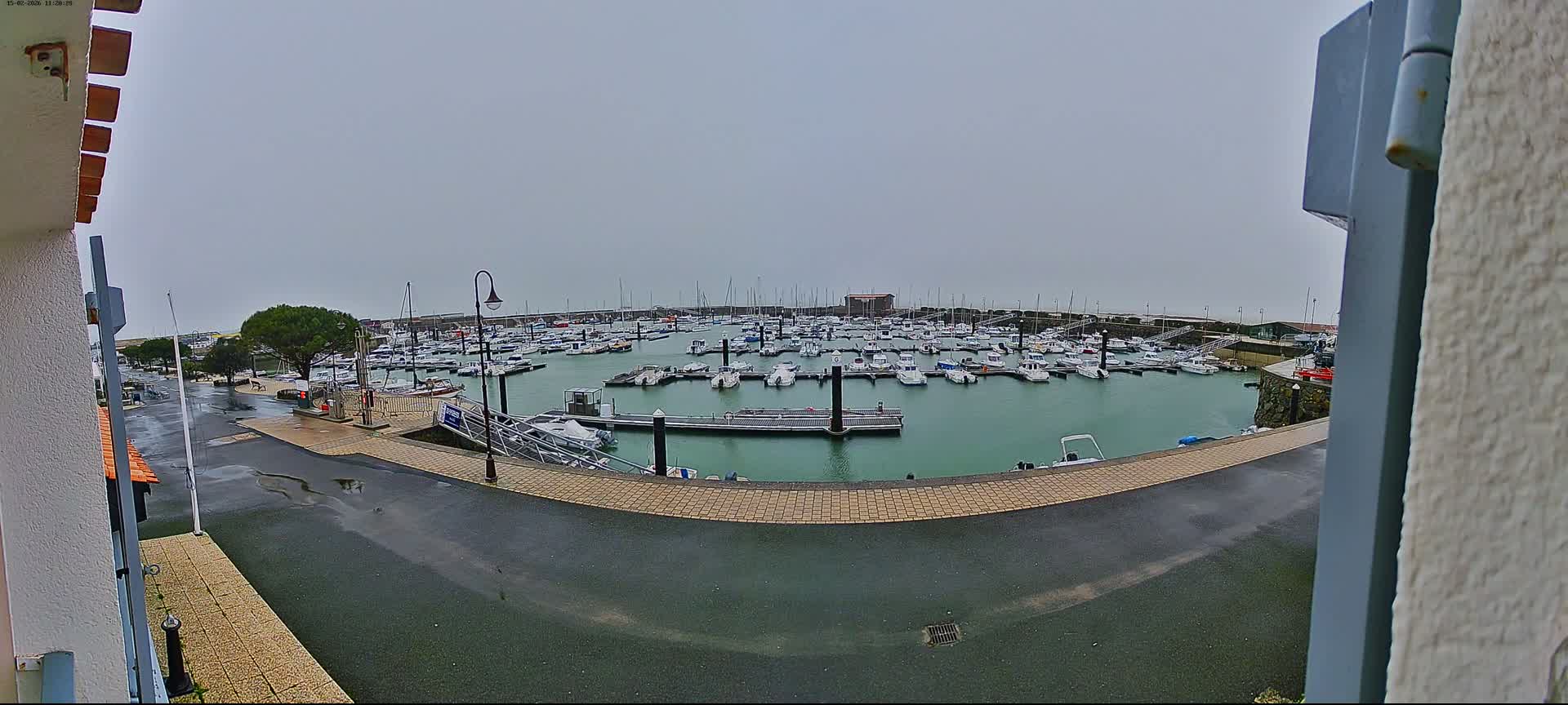 Noirmoutier, L'Herbaudiere Marine Live Cam - Les Sables-d'Olonne, Vendee, Pays de la Loire, France