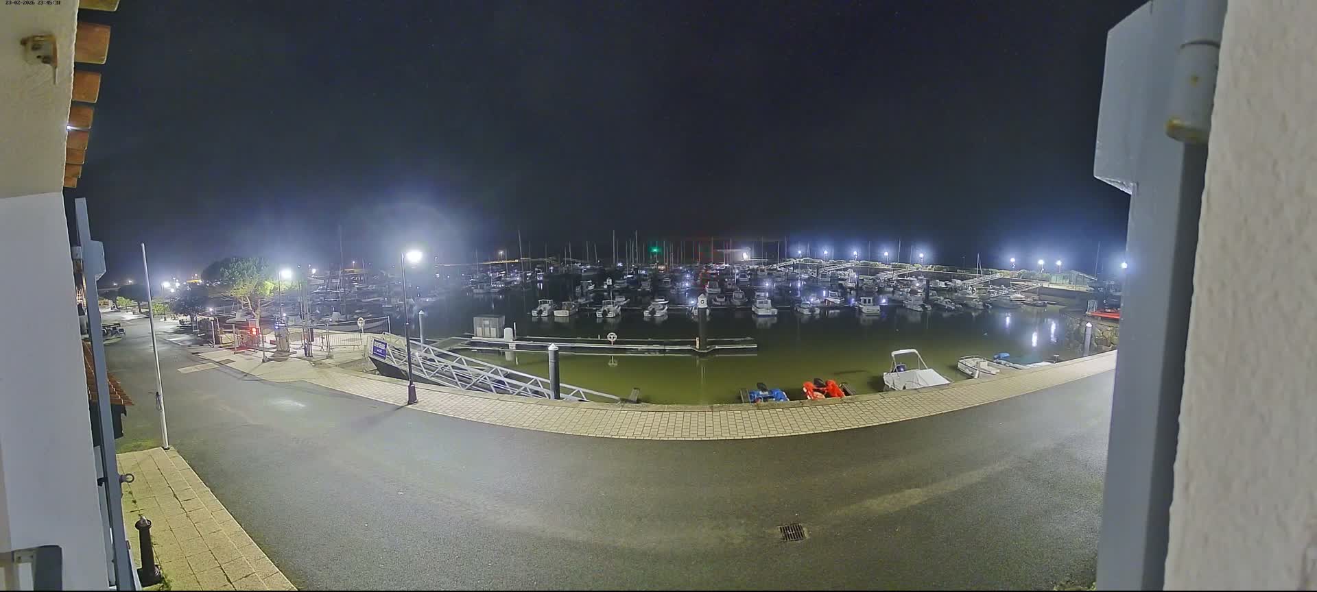 Noirmoutier, L'Herbaudiere Marine Live Cam - Les Sables-d'Olonne, Vendee, Pays de la Loire, France